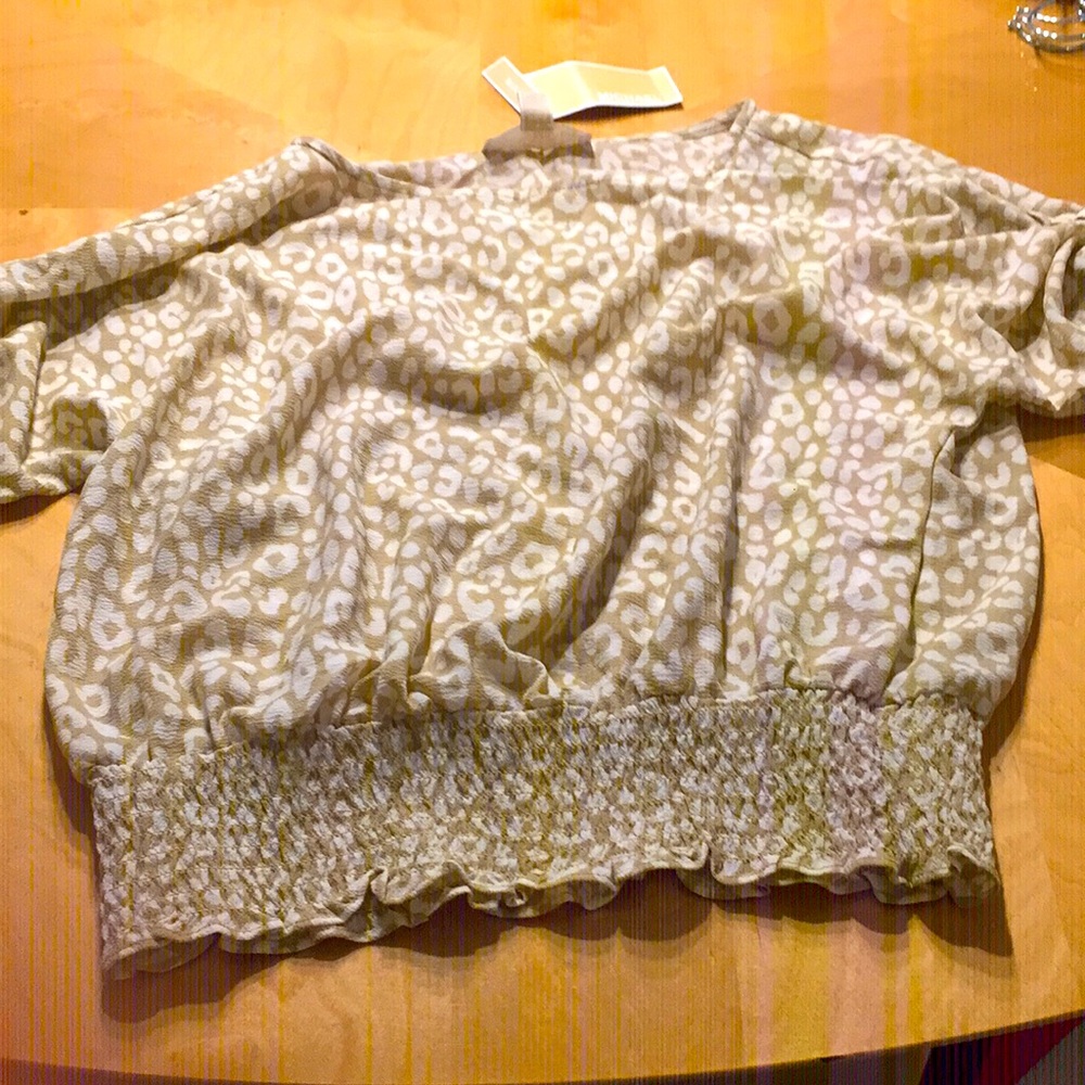 Michael kors cheetah print shirt, new